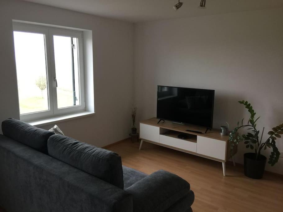 Ruhige Schoene 2-Zimmer Ferienwohnung Höchst Dış mekan fotoğraf