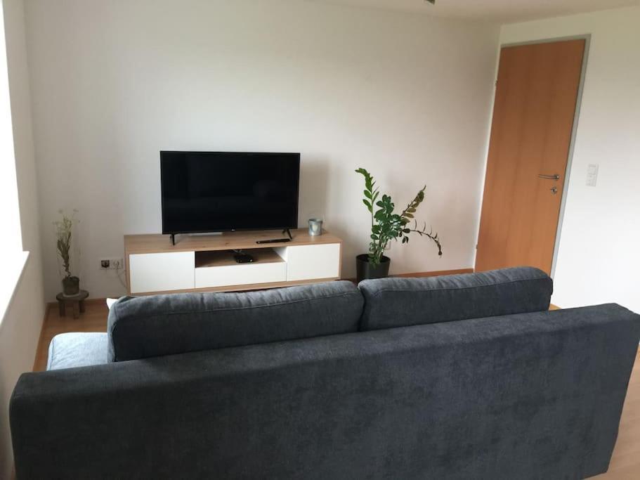 Ruhige Schoene 2-Zimmer Ferienwohnung Höchst Dış mekan fotoğraf